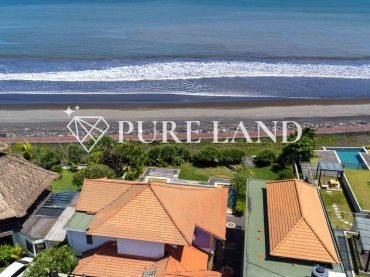 4BR Beachfront Paradise in Ketewel