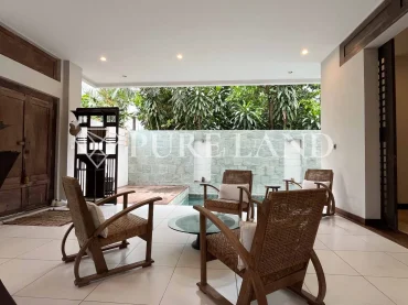 LB18001 2BR Enchanting Villa in Kedungu Beach