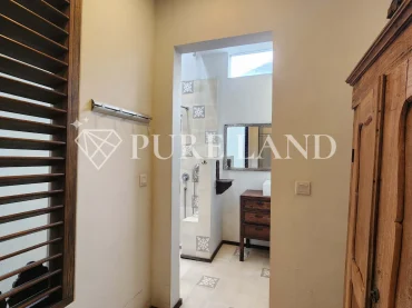 LB18001 2BR Enchanting Villa in Kedungu Beach