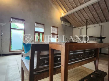 LB18001 2BR Enchanting Villa in Kedungu Beach