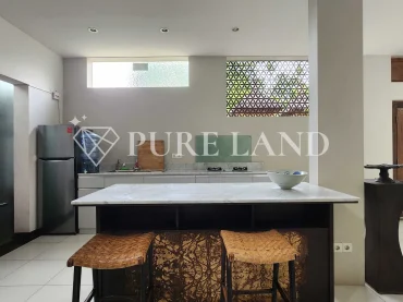 LB18001 2BR Enchanting Villa in Kedungu Beach