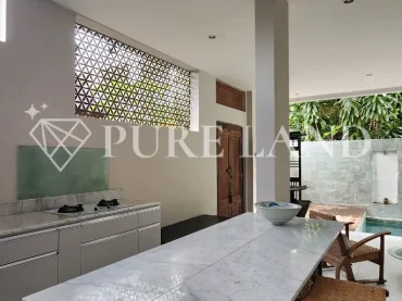 LB18001 2BR Enchanting Villa in Kedungu Beach
