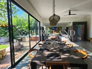 LB20002 5BR Luxury Villa in Padonan, Canggu