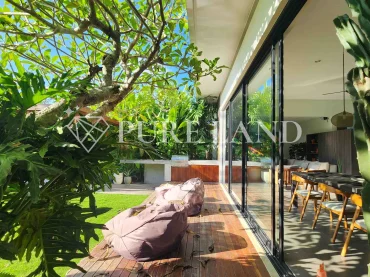 LB20002 5BR Luxury Villa in Padonan, Canggu