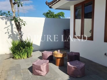 LB20003 2BR Brand New Aesthetic Padonan Villa