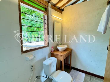 LB21001 5 Bedrooms Ocean View Villa in Nusa Penida