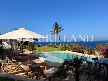 LB21001 5 Bedrooms Ocean View Villa in Nusa Penida