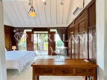 LB21001 5 Bedrooms Ocean View Villa in Nusa Penida